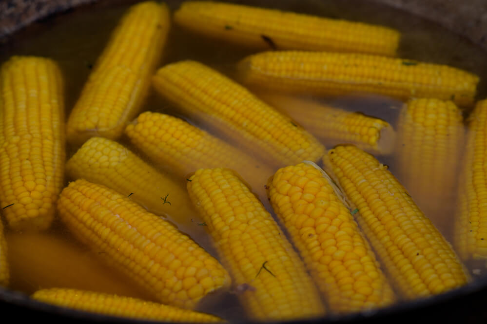 How to Blanch Corn in the Microwave Before Freezing? 9 Steps