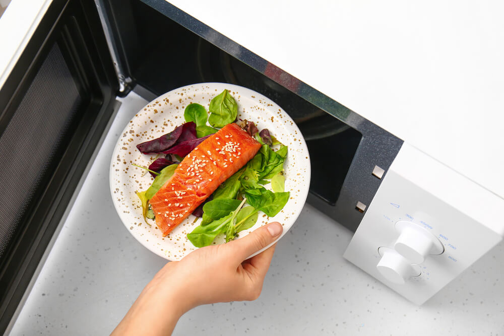 Can You Defrost Salmon in the Microwave (Done in 3 Steps)